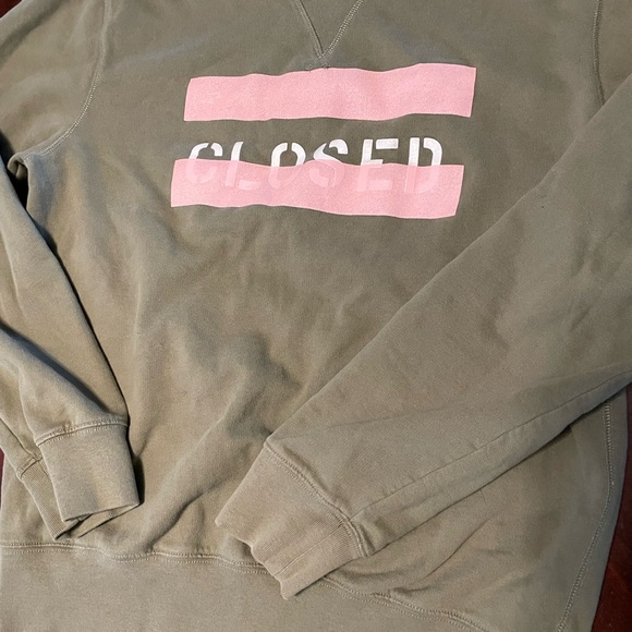 Closed Sweatshirt - Picture 3 of 3